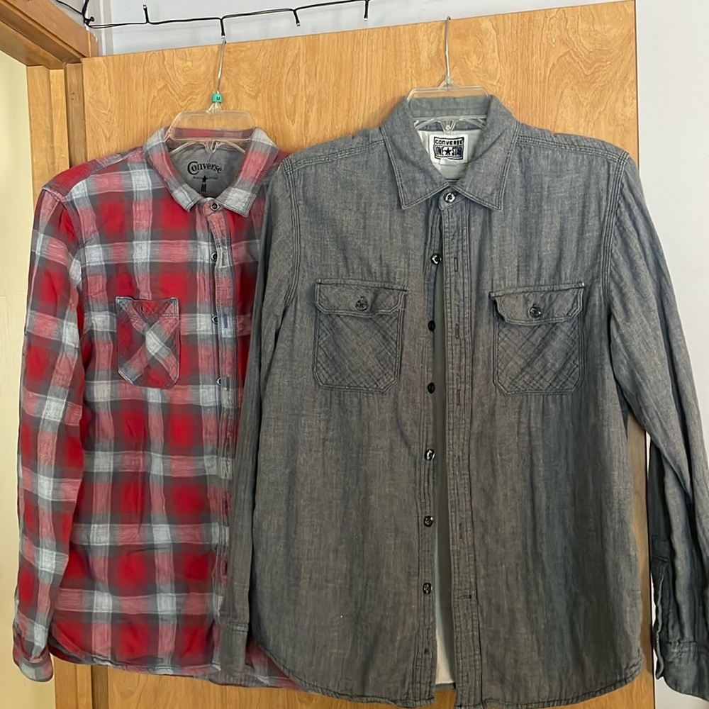 Set of 2 men’s - size medium Converse/One star shirts. Extremely comfortable!